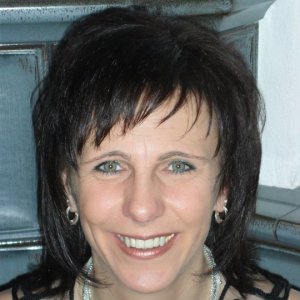 Profilbild von Andrea Hirtenlehner