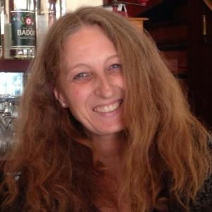 Profilbild von Astrid Okelola