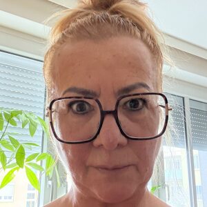 Profilbild von Bettina Hartl