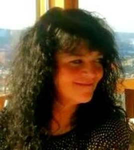 Profilbild von Claudia Holub