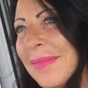Profilbild von Elvira Dworak