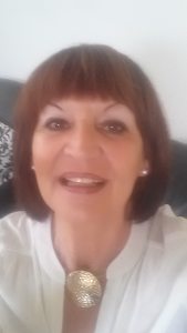 Profilbild von Helga Ayoub