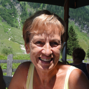 Profilbild von Helga Bernhart