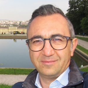 Profilbild von Homayoun Azizi