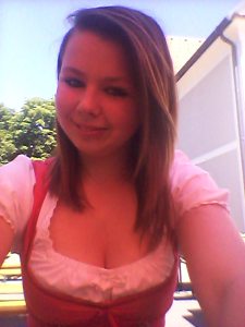 Profilbild von Janet Mayerhofer