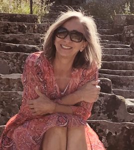 Profilbild von Karin Karabetian