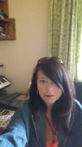 Profilbild von Karin Kerzan