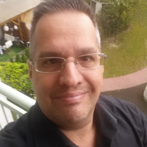Profilbild von Michael Papazoglou
