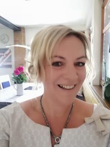 Profilbild von Moni Ruech