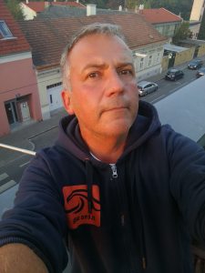 Profilbild von Robert Buschta
