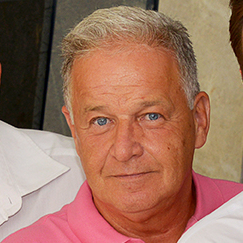 Profilbild von Robert Pechacek