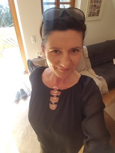 Social Media Profilbild Sandra Parisot 