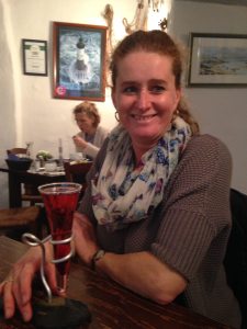 Profilbild von Ulrike Buchhaeusl
