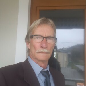Profilbild von Wilhelm Derhaschnig